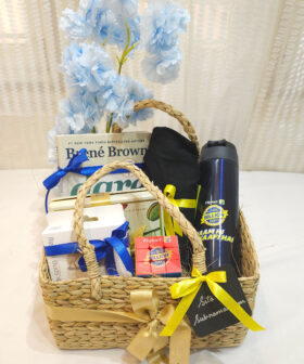 Launches Hamper