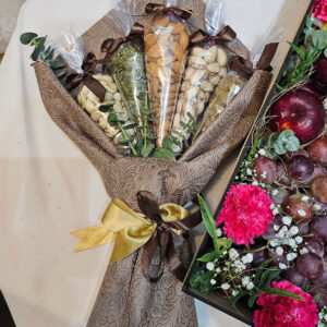 Dry nuts bouquet