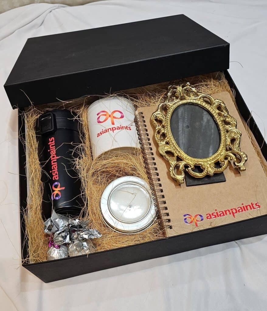 Welcome Gift hamper