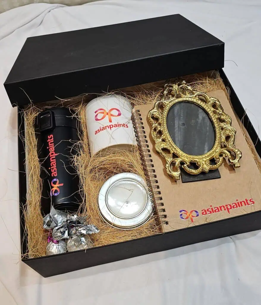 Welcome Gift hamper