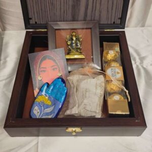Divine Radiance Women's Day Hamper Gift Box