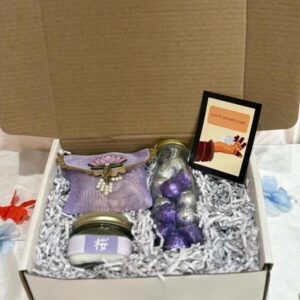 Women's Day Gift Hamper-Luxe Indulgence for Her