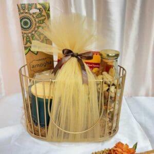 Tea & Treat - Tea Set Gift Hamper