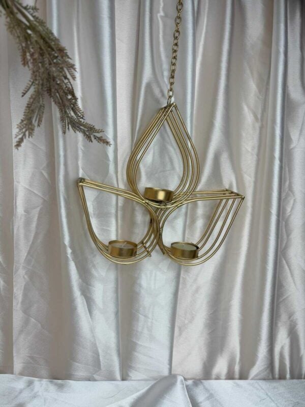Elegant Leaf Hanging Decor - Handcrafted Festive Accent