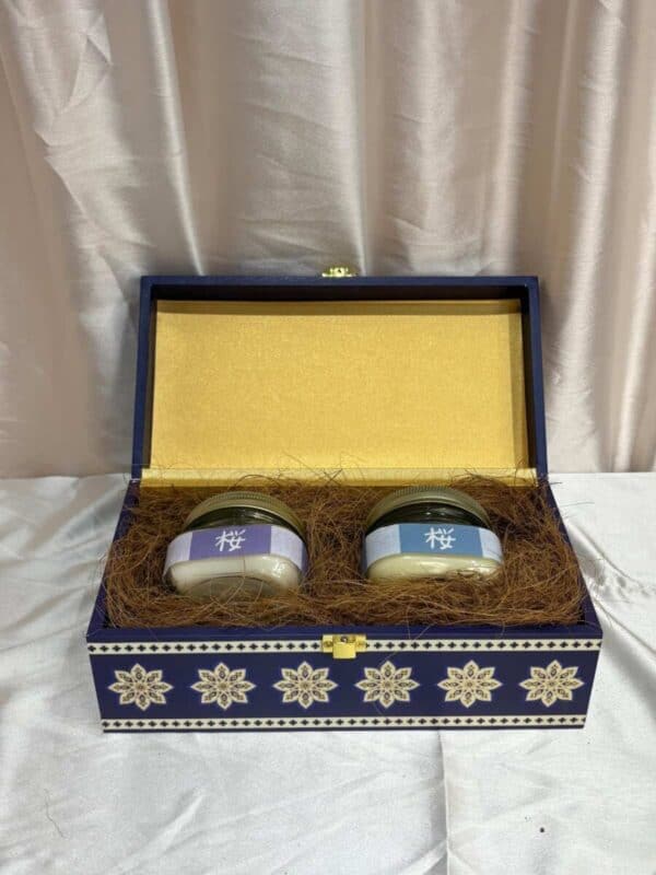 Candlelit Serenity-Handcrafted Scented Candle Gift Set for Women's Day