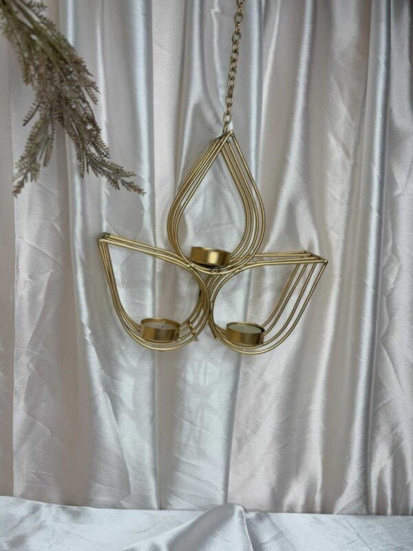 Elegant Leaf Hanging Decor - Handcrafted Festive Accent