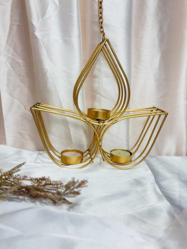 Elegant Leaf Hanging Decor - Handcrafted Festive Accent
