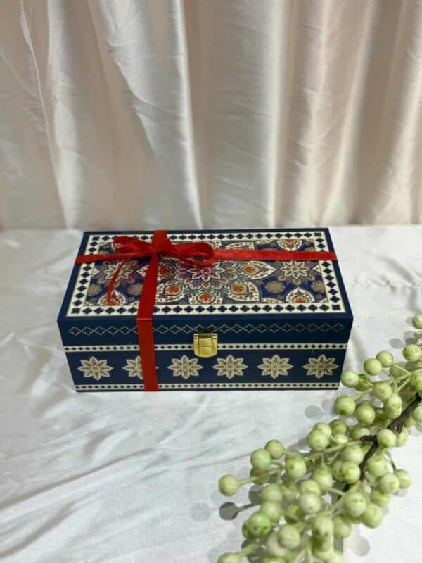 Candlelit Serenity-Handcrafted Scented Candle Gift Set for Women's Day