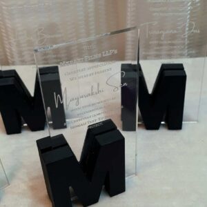 Custom Acrylic Momento for corporate gifting