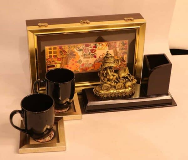 Festive Gift Hamper - Fusion of Corporate & Festival