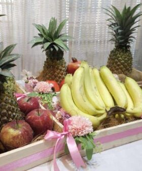 HouseWarming-Platter-01.jpg