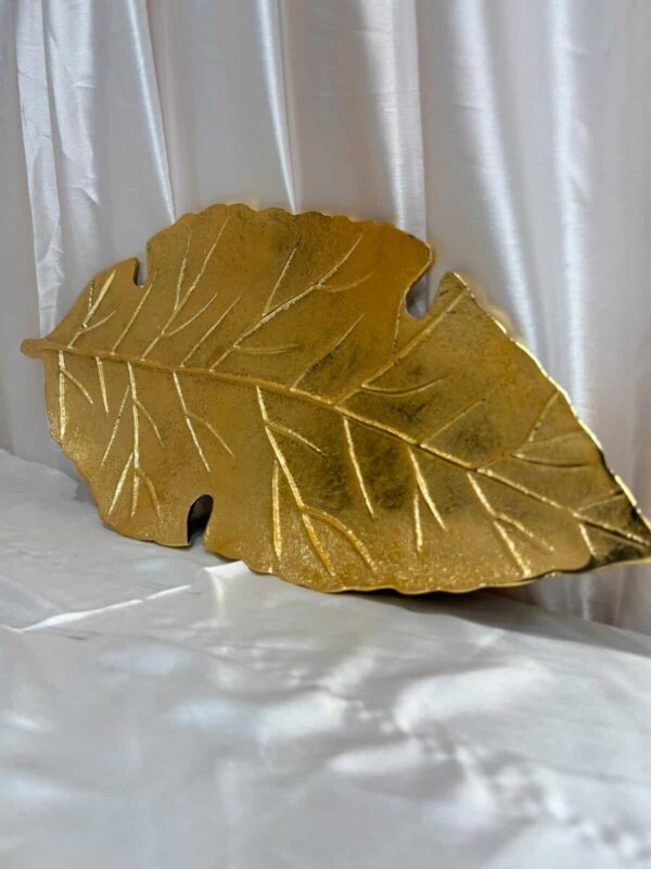 Decorative Big Leaf Serving Tray for Ugadi Gifting | WrapArts