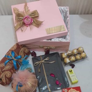 Traditional Gift Set - Cultural Elegance in a Box - World Heritage Day (April)