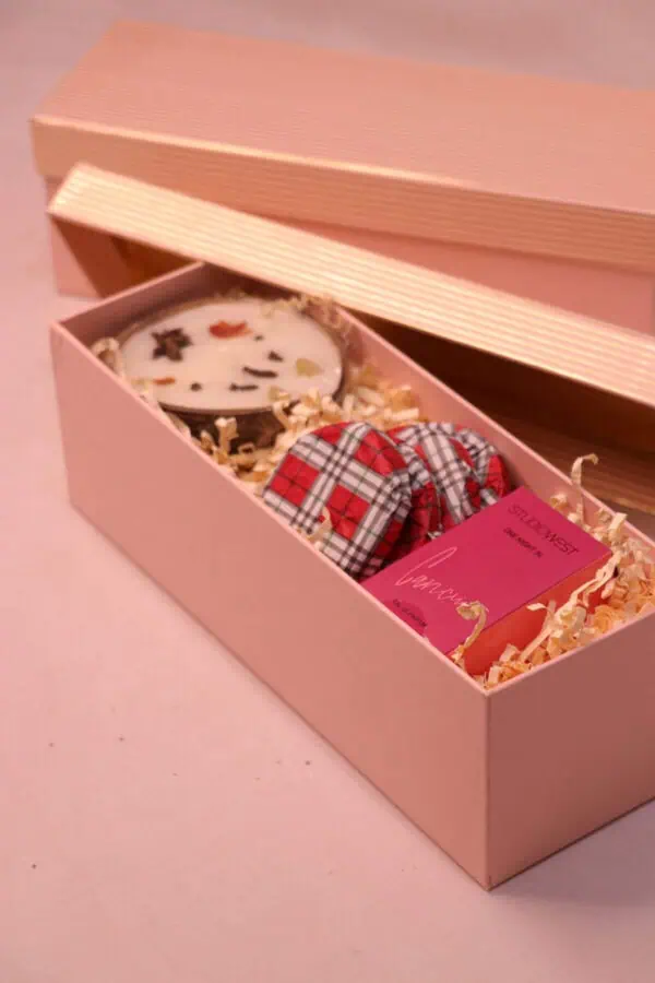 Valentine's Day Gift Box - Feel My Love February Gifts