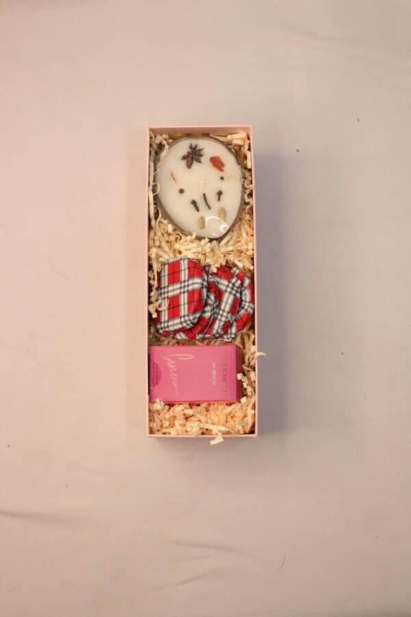 Valentine's Day Gift Box - Feel My Love February Gifts