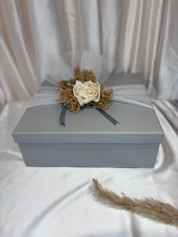 Rakhi celebration box for brothers
