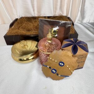 sibling love hamper(1)