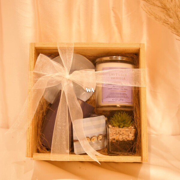 Rakhi hampers for sister.
Buy this at www.wraparts.inrakhiforsisters rakhiforsister